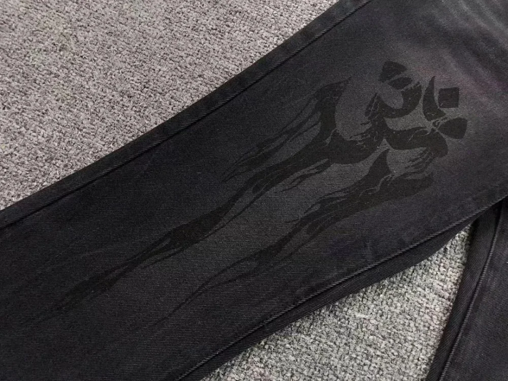 HELLSTAR Black Flared Jeans Print - fabric detail