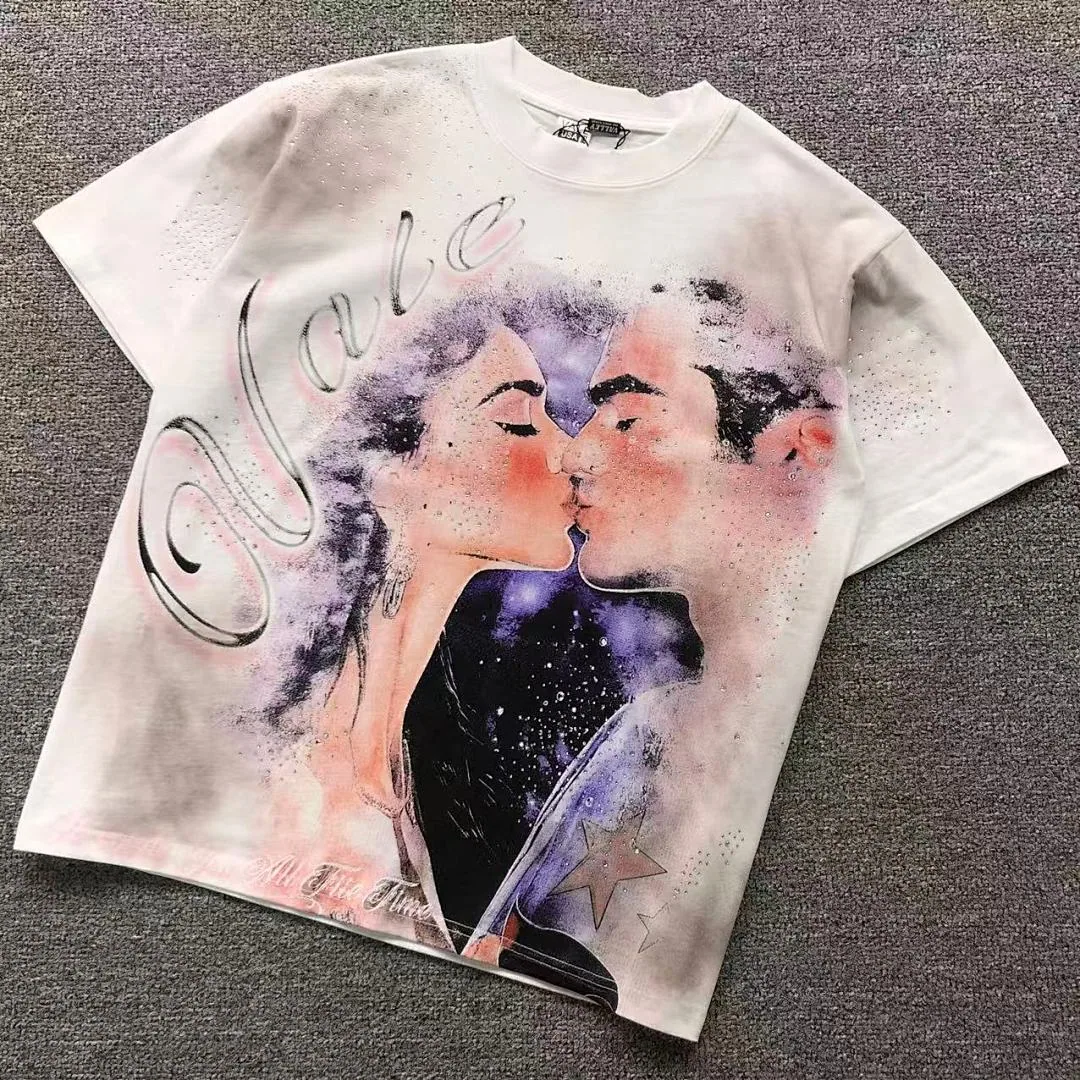 VALLEY White Couple Kiss Watercolor T-Shirt - photo 1