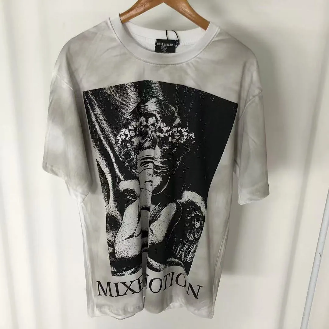 MIXED EMOTION White Mixed Emotion Xix Cherub Statue Print T-Shirt - photo 15