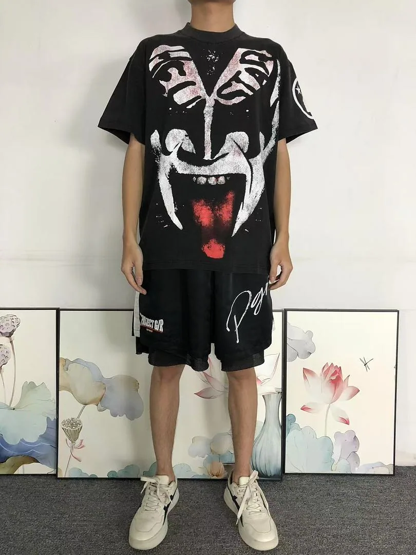 HELLSTAR Black KISS Colorful Face T-Shirt - print detail